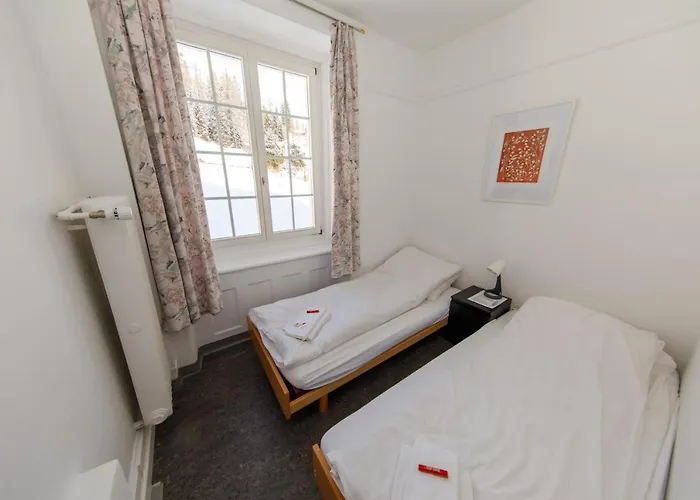 Zentrum Haus 3* 达沃斯