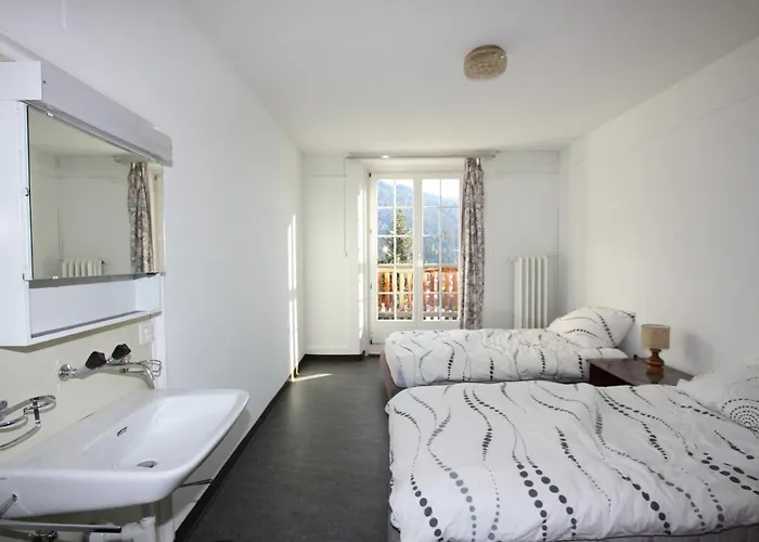 Fogadó Zentrum Haus Davos